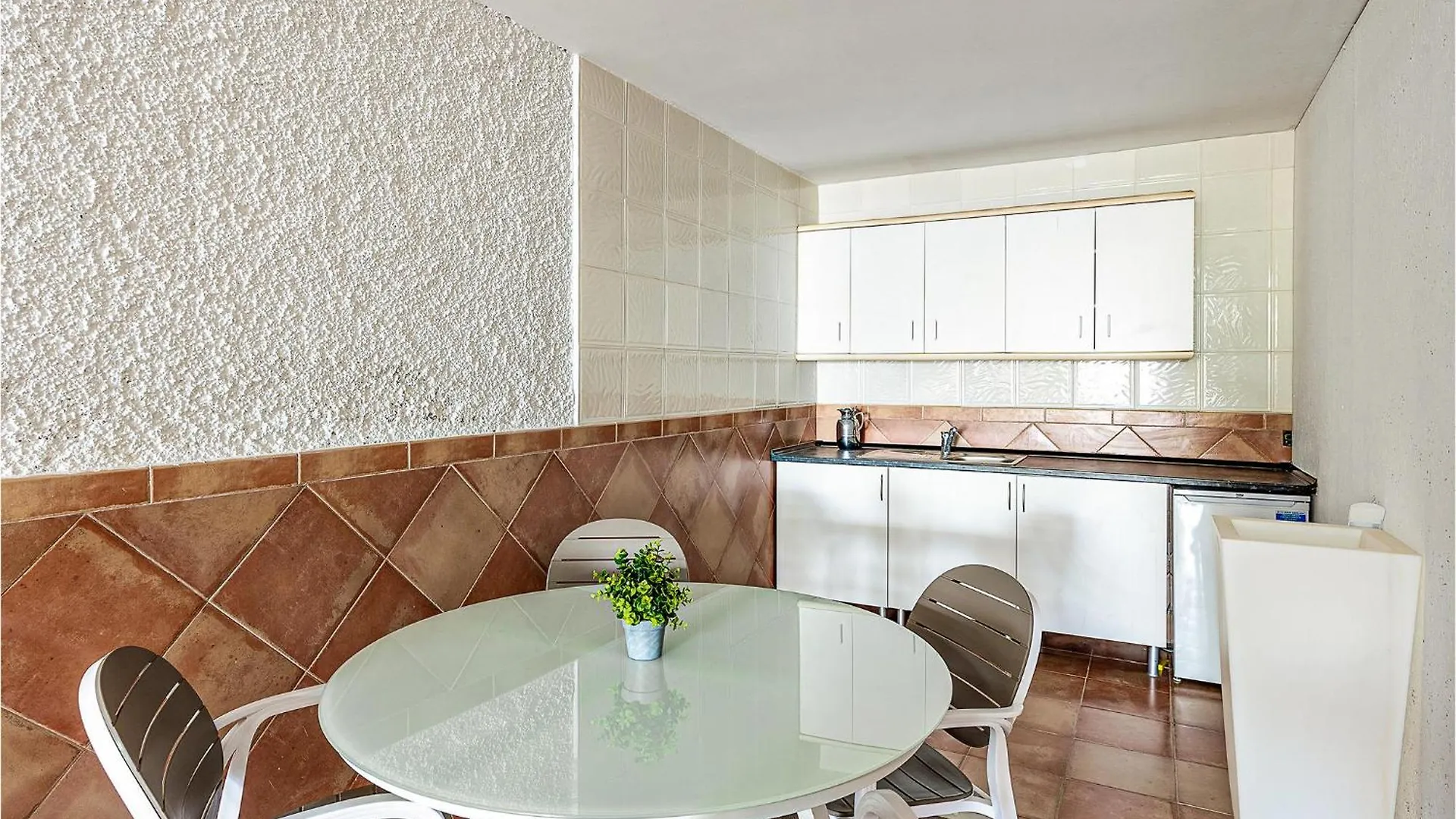 Holiday home 6 Bedroom Beautiful Home In La Herradura La Herradura